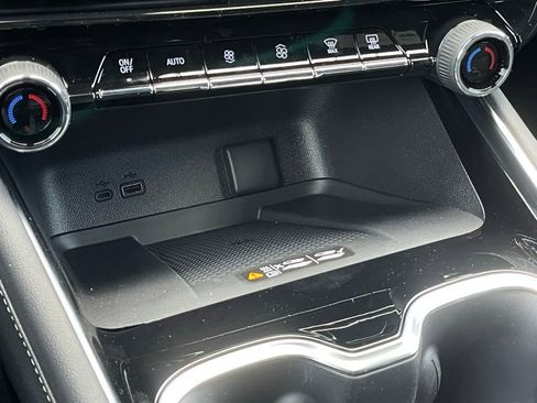 New 2026 Chevrolet Traverse LT image 20