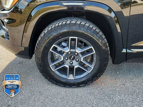 New 2026 GMC Terrain AT4 w/ Convenience Package III AWD/4WD image 7