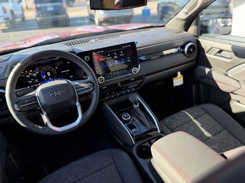 New 2025 Chevrolet Colorado Z71 w/ Midnight Edition image 40