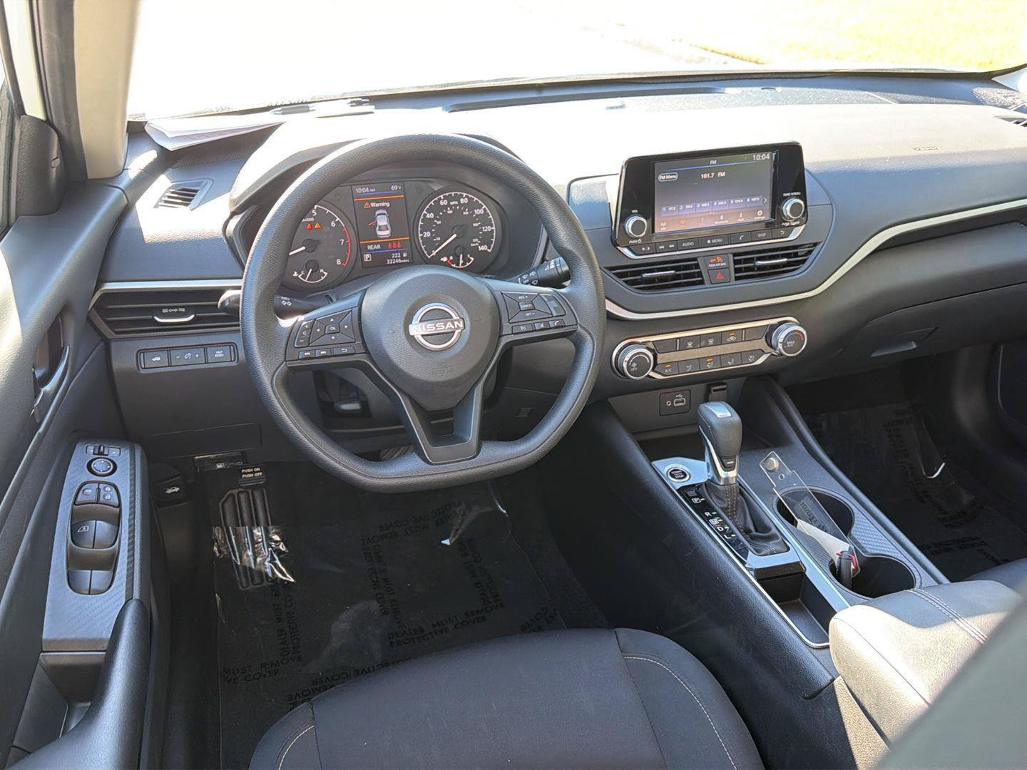 Used 2024 Nissan Altima 2.5 S FWD image 18