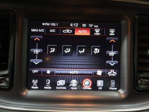 Used 2016 Dodge Challenger R/T Scat Pack w/ Technology Group RWD image 27