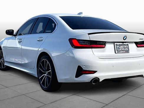 Used 2019 BMW 330i Sedan w/ Convenience Package image 11