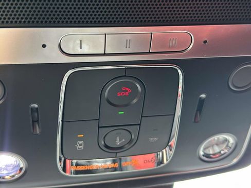 Used 2020 Bentley Continental GT AWD/4WD image 32