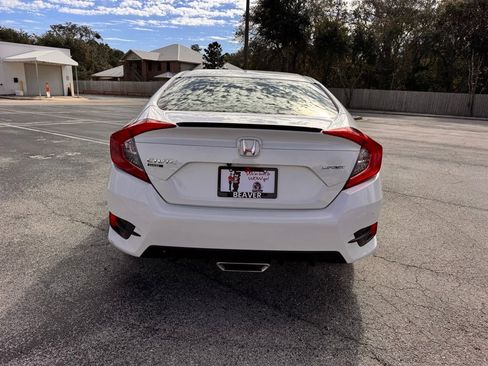 Used 2020 Honda Civic Sport image 8