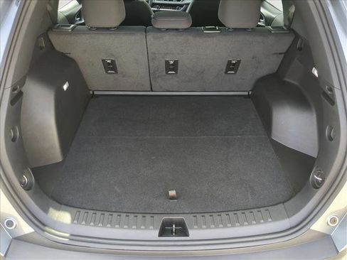 Used 2025 Chevrolet Equinox LT image 6