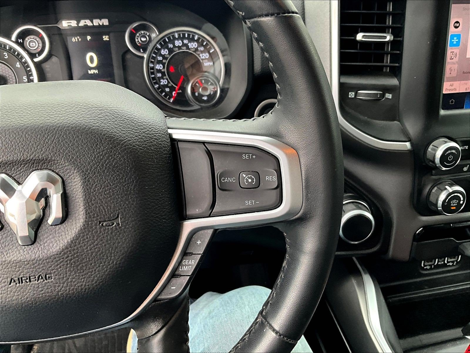 Used 2023 RAM 1500 Big Horn AWD/4WD image 13