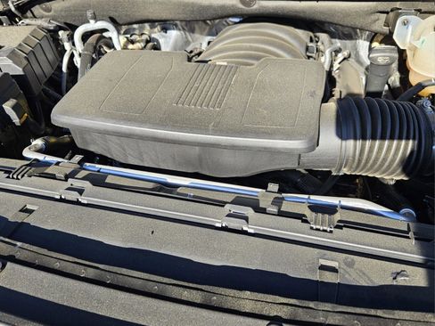 Used 2025 Chevrolet Tahoe RST w/ Comfort Package image 33