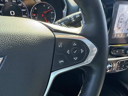 Used 2023 Chevrolet Traverse High Country image 35