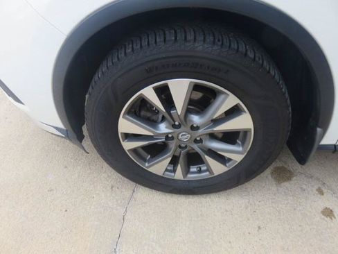 Used 2015 Nissan Murano SL AWD/4WD image 12