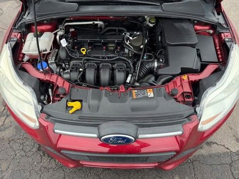 Used 2014 Ford Focus SE FWD image 30