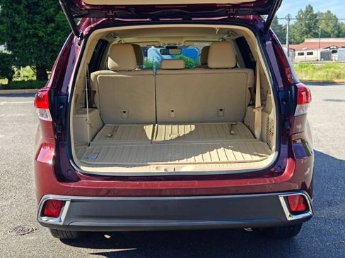 Used 2017 Toyota Highlander Limited AWD/4WD image 59