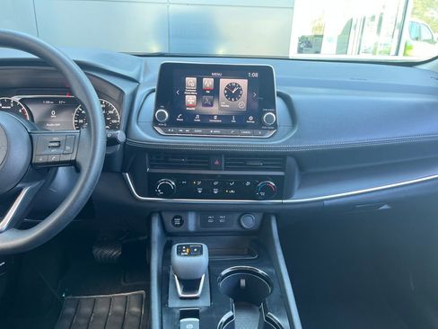 Certified 2024 Nissan Rogue S image 19