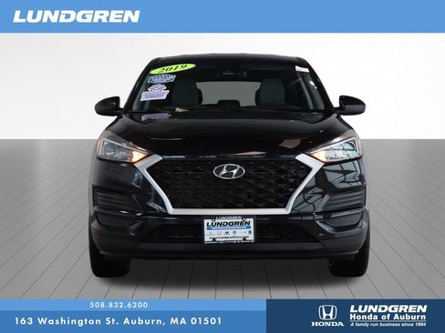 Used 2019 Hyundai Tucson SE AWD/4WD image 2