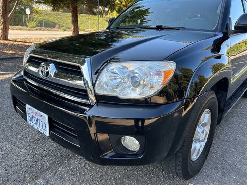 Used 2006 Toyota 4Runner SR5 RWD image 5