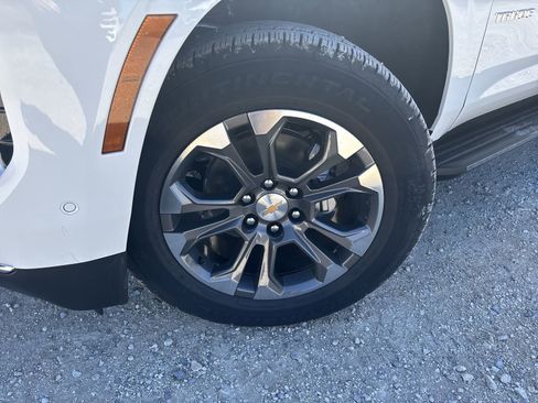 New 2026 Chevrolet Tahoe LS AWD/4WD image 13