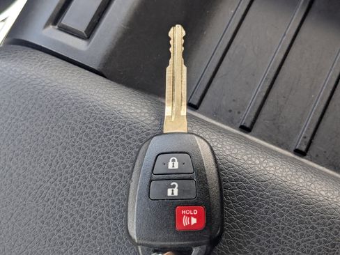 Used 2019 Toyota Tundra SR5 w/ TRD Off Road Package image 42