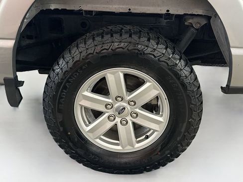Used 2023 Ford F150 XLT AWD/4WD image 29