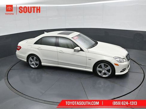 Used 2012 Mercedes-Benz E 350 4MATIC Sedan image 45