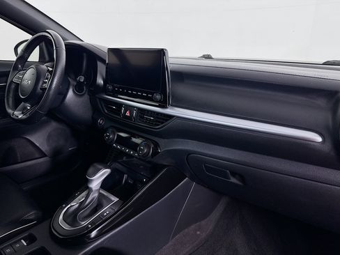 Used 2022 Kia Forte GT-Line w/ GT-Line Premium Package image 29