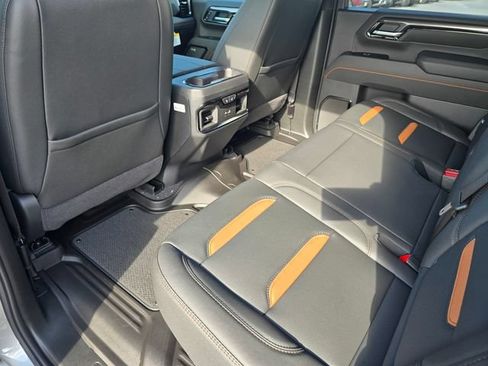 New 2026 GMC Sierra 2500 AT4 w/ AT4 Premium Plus Package AWD/4WD image 10
