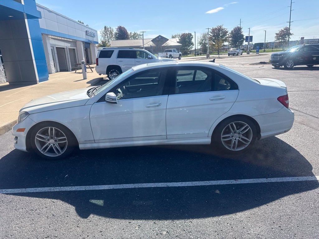 Used 2012 Mercedes-Benz C 300 4MATIC Sedan image 5