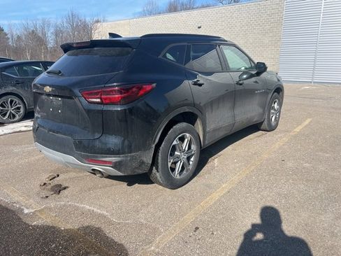 Used 2024 Chevrolet Blazer LT w/ Convenience Package image 4