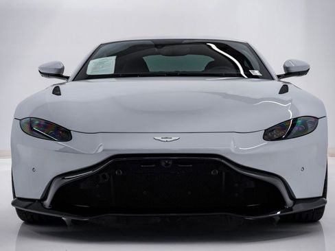 Used 2020 Aston Martin V8 Vantage Coupe image 5