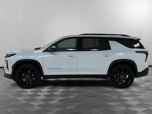 Certified 2026 Chevrolet Traverse RS AWD/4WD image 2
