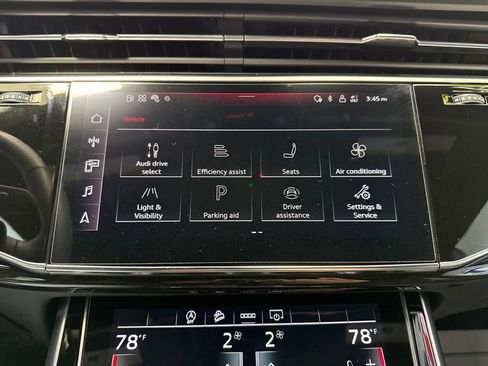 Used 2025 Audi Q8 Premium Plus image 29