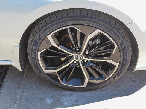 Used 2023 Nissan Altima 2.5 SR image 9