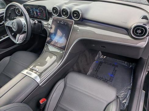 Certified 2023 Mercedes-Benz C 300 Sedan image 21