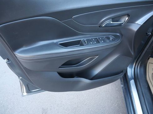 Used 2018 Buick Encore Preferred image 16