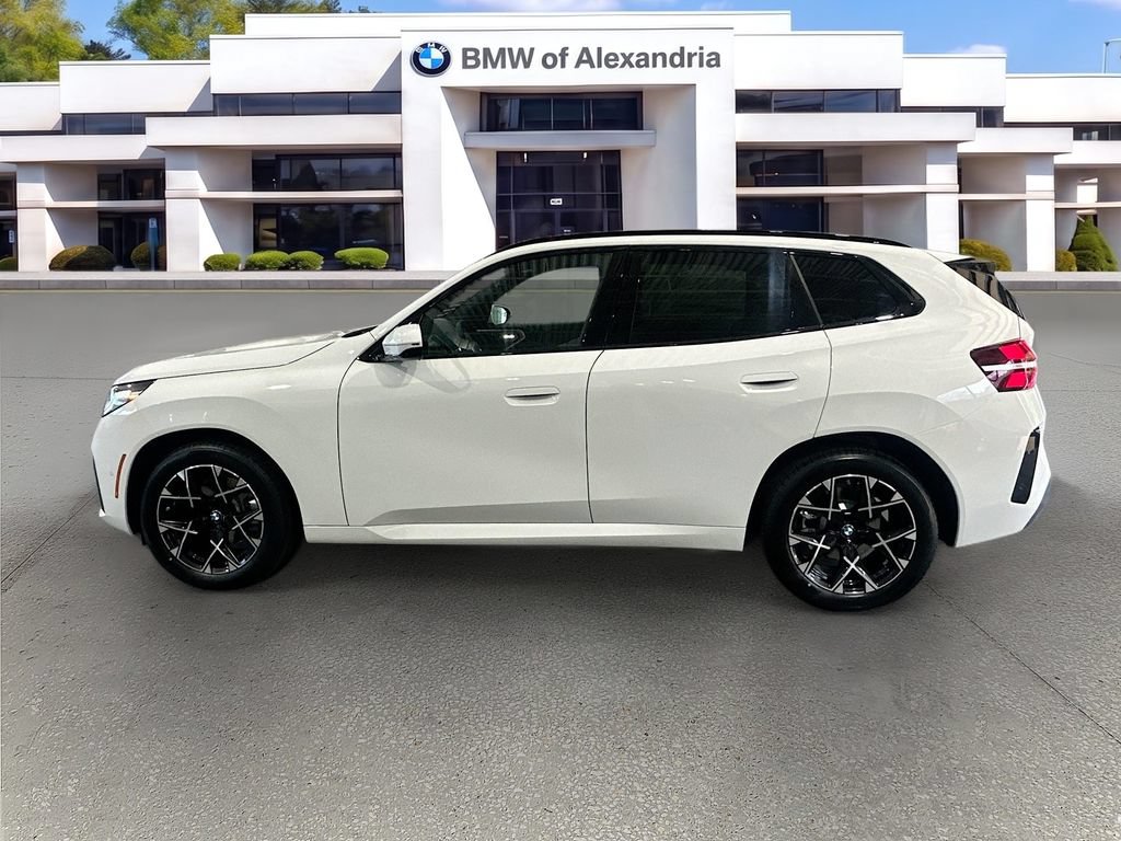 Used 2026 BMW X3 xDrive30i w/ Premium Package AWD/4WD image 4