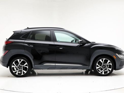 Used 2023 Hyundai Kona Limited AWD/4WD image 3