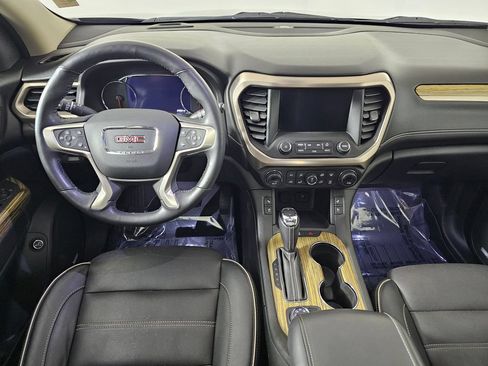 Used 2018 GMC Acadia Denali w/ Technology Package AWD/4WD image 21