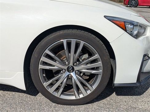 Used 2022 INFINITI Q50 Sensory image 11