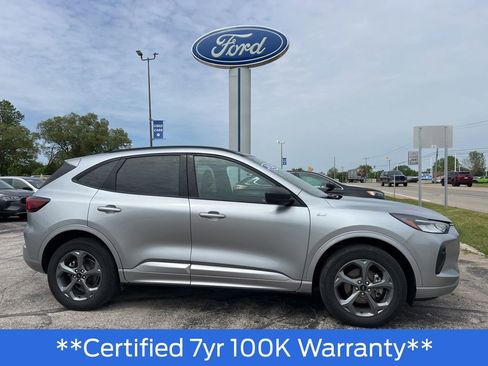 Used 2024 Ford Escape ST-Line AWD/4WD image 2