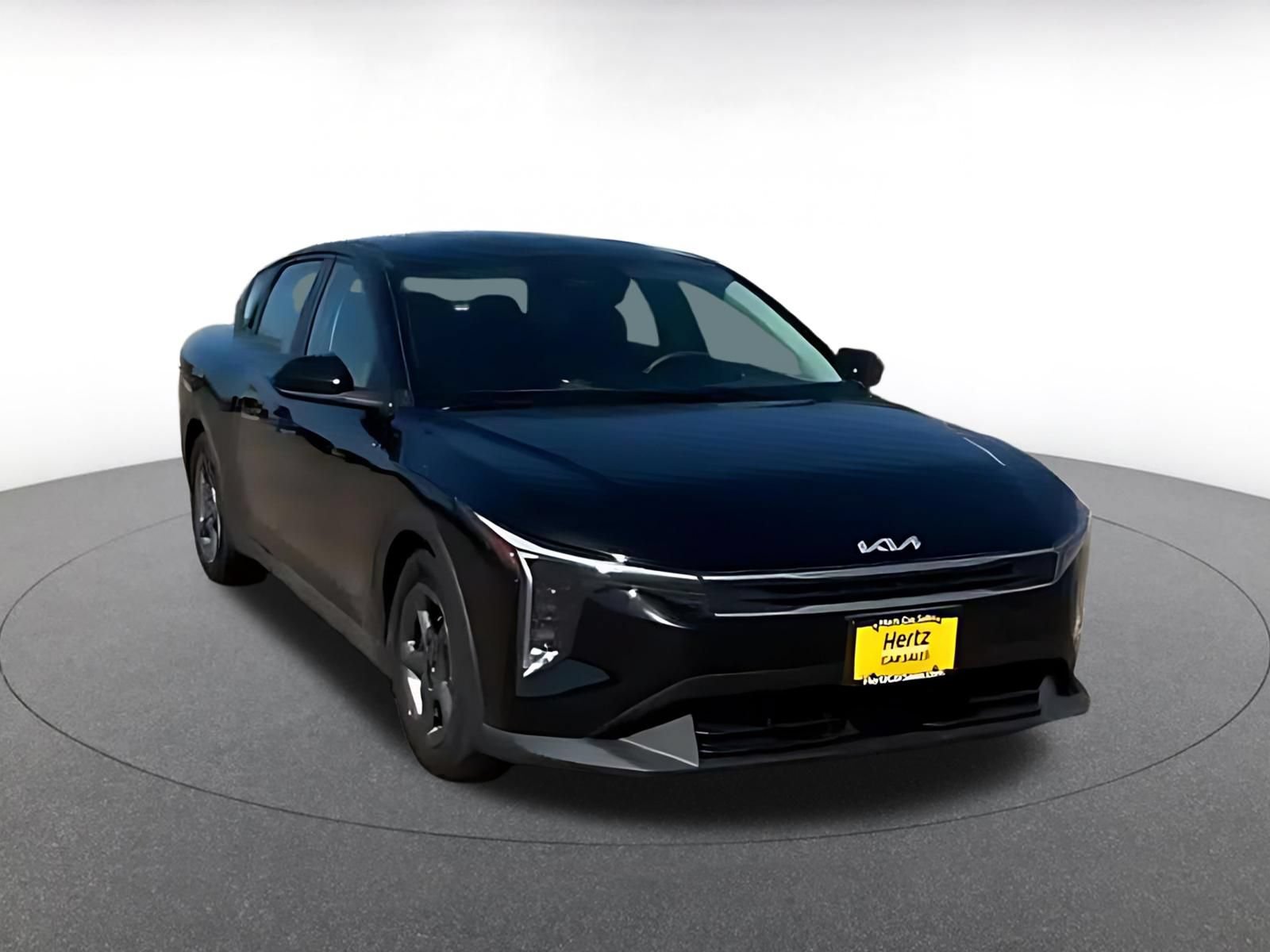 Used 2025 Kia K4 FWD image 3