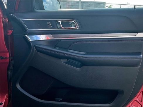 Used 2018 Ford Explorer Sport w/ Equipment Group 401A image 19