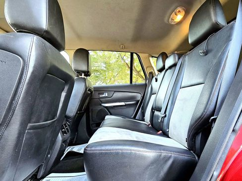 Used 2013 Ford Edge SEL image 13