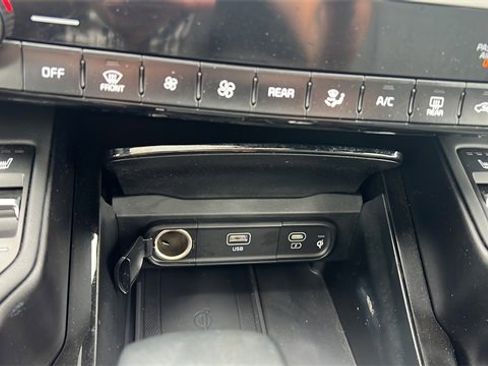 Used 2024 Kia Telluride EX X-Line image 26