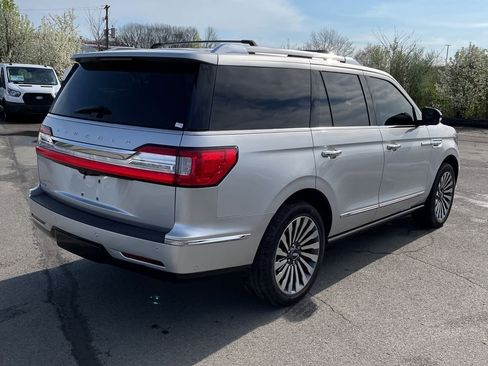 Used 2019 Lincoln Navigator Reserve w/ Cargo Package image 3