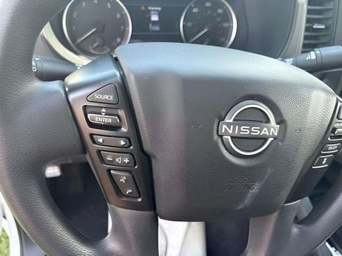 Used 2022 Nissan Frontier S w/ Technology Package AWD/4WD image 12