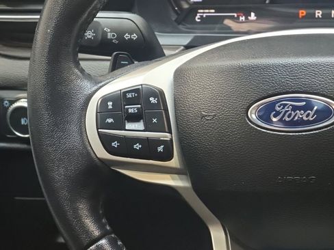 Used 2021 Ford Explorer Limited w/ Equipment Group 301A AWD/4WD image 20
