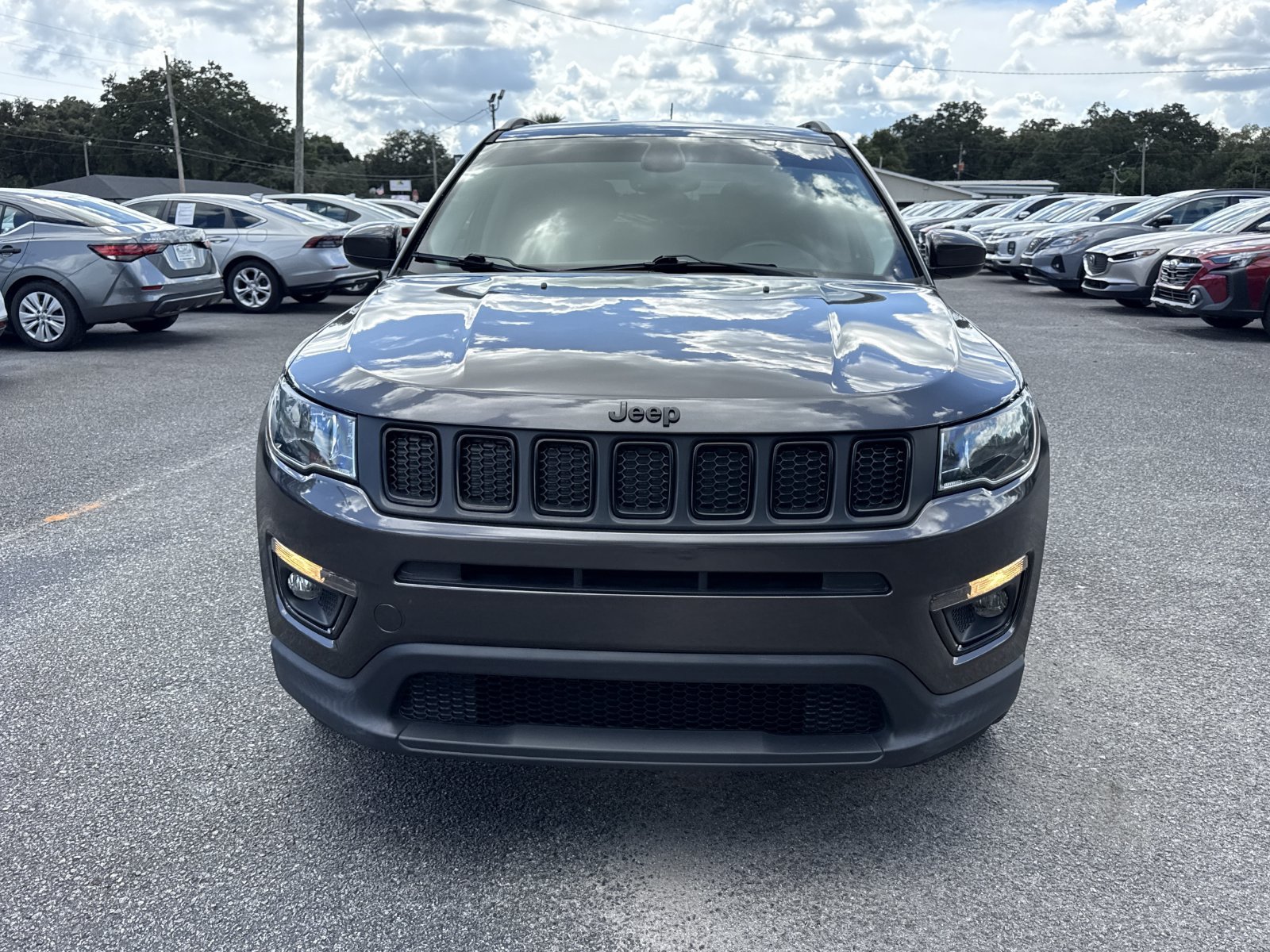 Used 2019 Jeep Compass Latitude FWD image 8