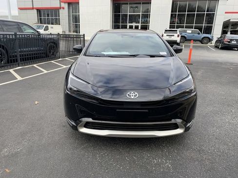New 2026 Toyota Prius Plug-In Hybrid FWD image 3