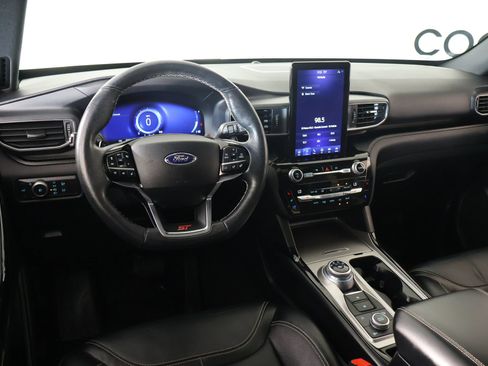 Used 2021 Ford Explorer ST w/ Equipment Group 401A AWD/4WD image 2