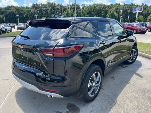 New 2026 Chevrolet Blazer LT w/ LPO, Floor Liner Package FWD image 7