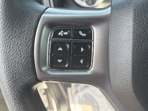 Used 2024 RAM 1500 Warlock AWD/4WD image 18