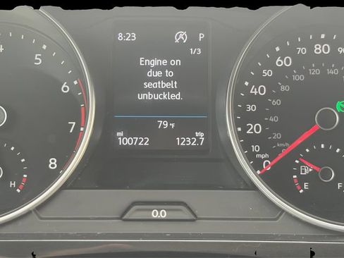 Used 2018 Volkswagen Tiguan SE FWD image 11